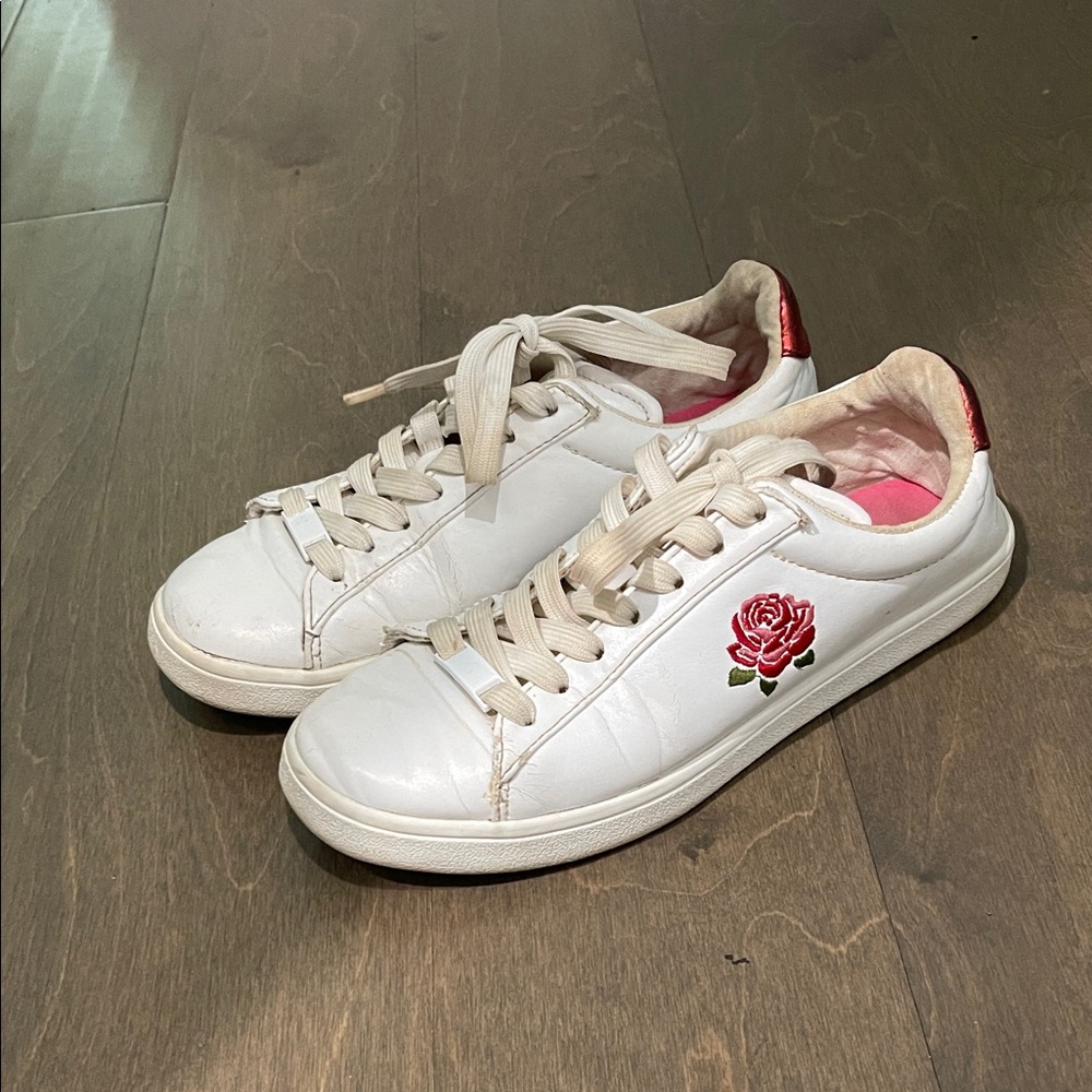 Pre-loved H&M divided white Sneakers size 6